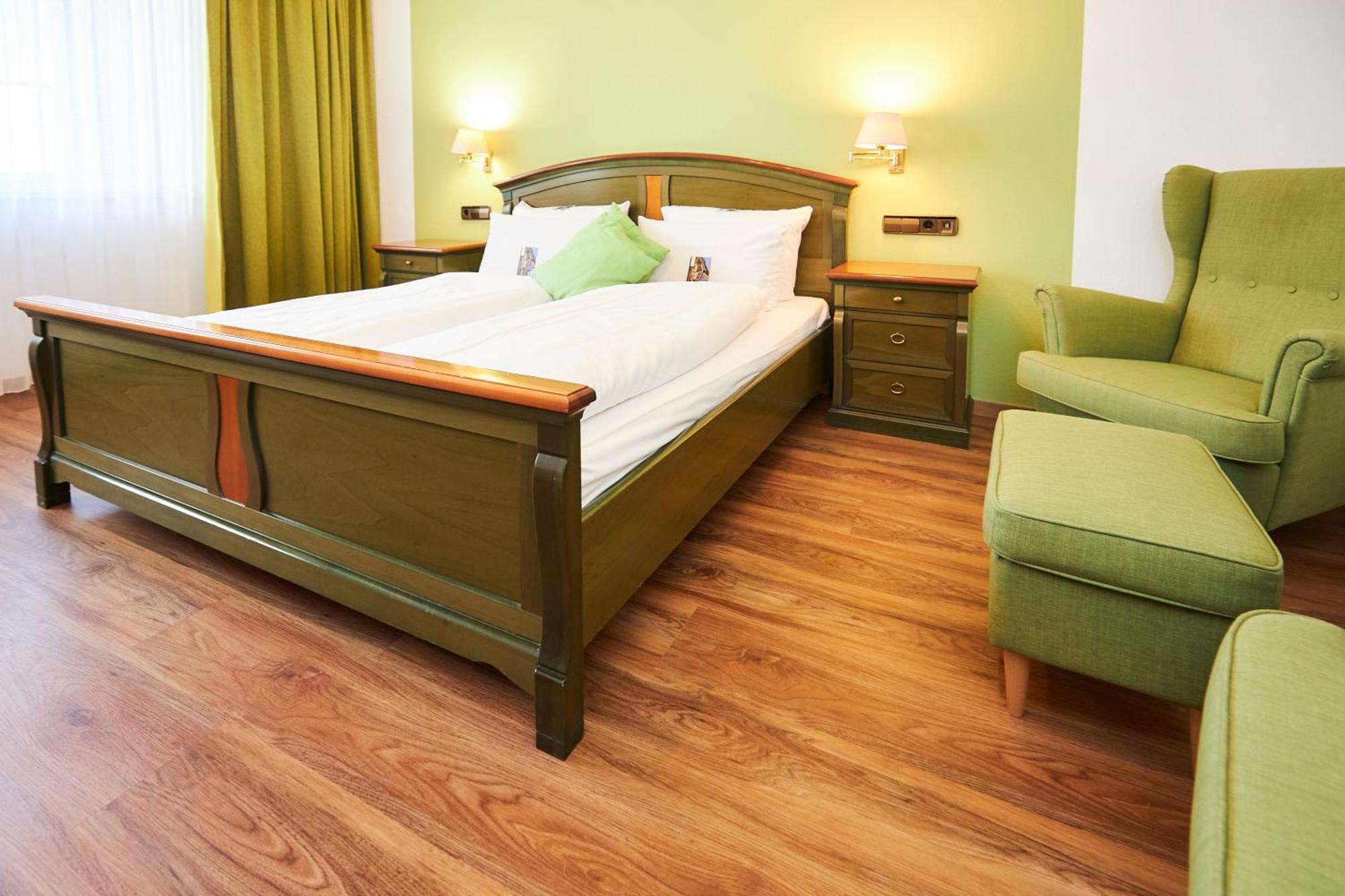Flair Hotel Vier Jahreszeiten Bad Urach Εξωτερικό φωτογραφία