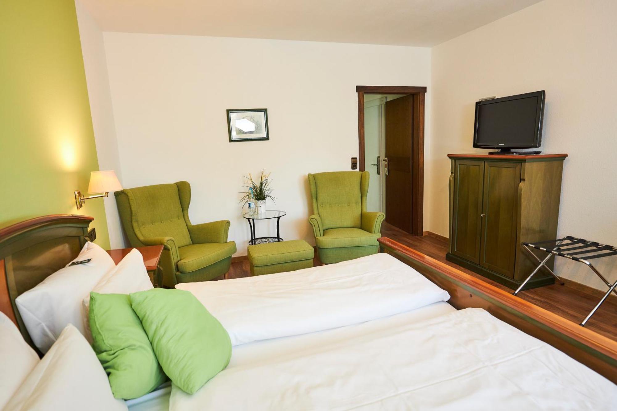 Flair Hotel Vier Jahreszeiten Bad Urach Εξωτερικό φωτογραφία