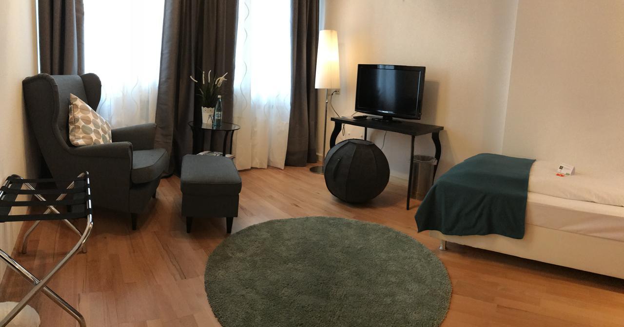 Flair Hotel Vier Jahreszeiten Bad Urach Εξωτερικό φωτογραφία